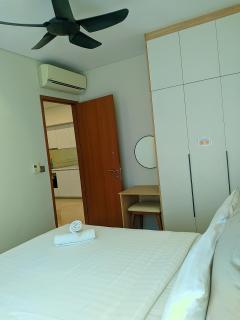 Sky Suite KLCC by homesty KL - 6