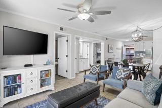 lake Love and The Sand - 6