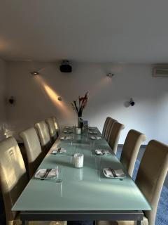 Design-Ferienhaus mit Garten, Kino & 5 Schlafzimmern - 2