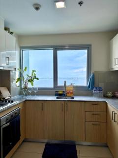 2BR at Bayshore 2 Near Okada & Airport - 1