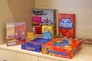 Ephram House - A-Frame Cabin Staycation with Pool, Games & BBQ For Up To 20 Guests - 1