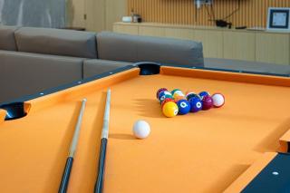 Ephram House - A-Frame Cabin Staycation with Pool, Games & BBQ For Up To 20 Guests - 2