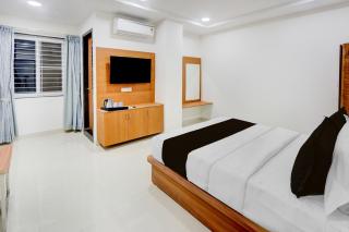 Super Townhouse Oak Public Garden Hanamkonda Formerly Vishnu Grand - 2