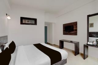 Collection O Vaishno Devi Temple Formerly Hotel The Leaf - 1