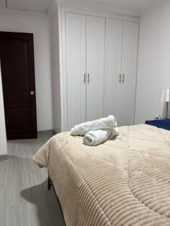 Casa moderna familiar para estadías confortables - Loja - 7