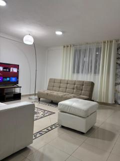 Casa moderna familiar para estadías confortables - 5