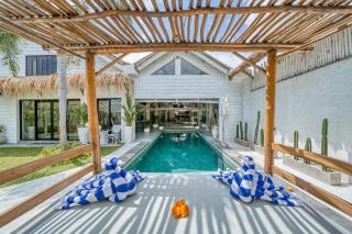 Serene 4BD Tropical Villa 5 Mins to Cemagi Beach! - 7