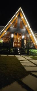 The Brookside Bungalow - 4