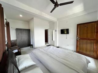 Lake Darshan Homestay - 2