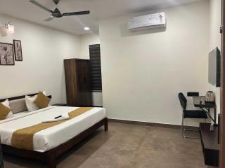 Collection O Chaitanyapuri Metro Station Hyderabad - 9