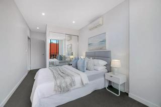 Superb 2BR Apt with Parking & DarlingHarbour-10min walk - 3