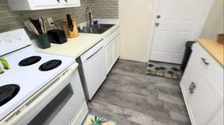 Modern Beach Oasis & Cozy & Comfort For 4 - 2