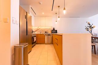 Beachfront Stay with Full Sea Views, Walking Distance to The Walk, JBR Beach, and Dubai Marina - La Vie, Jumeirah Beach Residence by Deluxe Holiday Homes - 3