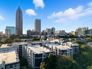 Midtown Luxury Suite - Pool - Gym - Parking - 6