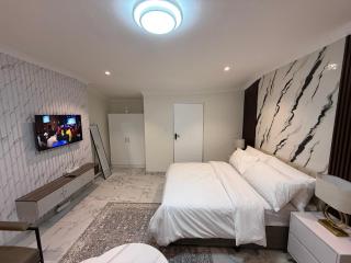 The Benjamin Guest House - 3