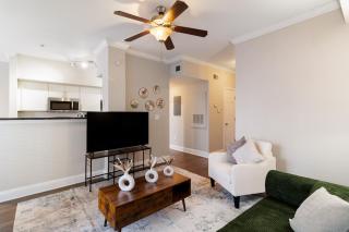 Midtown Luxury Suite - Pool - Gym - Parking - 8