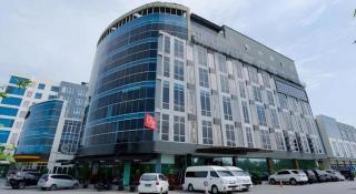 The Crew Hotel Kualanamu International Airport - 1