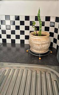 At Lilac Cottage, Jeffreys Bay, Cozy Stay for Two - Jeffreys Bay - 3