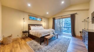 Cozy Tahoe Retreat w Hot Tub Movie Room Forest Views Tahoma Getaway by AvantStay - 6