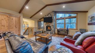 Cozy Tahoe Retreat w Hot Tub Movie Room Forest Views Tahoma Getaway by AvantStay - 4