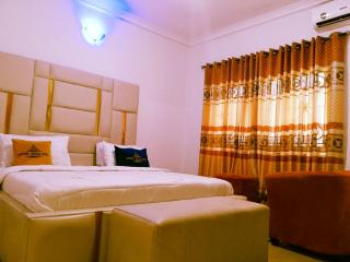 Lincolyn royale hotel calabar - 0