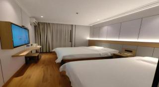 GreenTree Inn Shanghai Hongqiao Hub Convention Center Jinghua Road Shell Hotel - 3