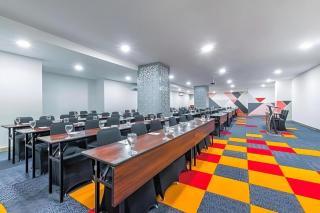 Royal Bay Hotel Makassar - 6