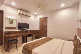 The Sapphire Hotel - 2