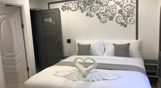 white house - Phangnga - 7