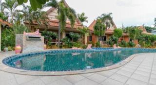 CAPITAL O961 Baan Dow Chompoo Resort - 2