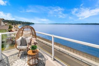 Water View Retreat Near Beach Park & City - 7