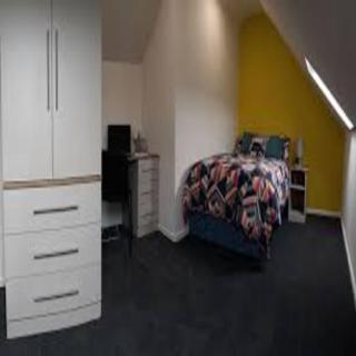 Warm & Cozy 3-Bed Apartment at Kexgill - 2