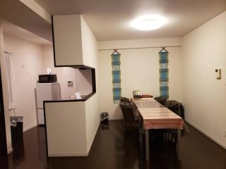 Osaka Guest Room TAI THAI 402 Near Namba Private room 3 bed room - 9