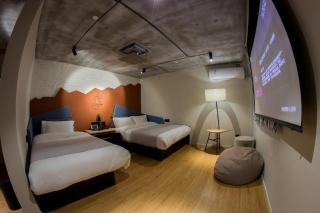 YUNIK-Shanghai Zhongshan Park Yan'an Xi Road - 1