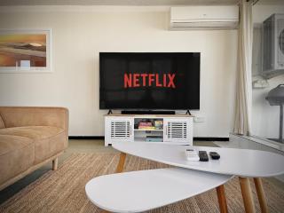 Apartment - Luxury & Fun! Views, Pool, Theatre, Mini Golf, Sleeps 10 - 1