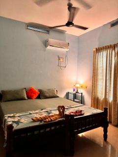 Standard Staycation - 7