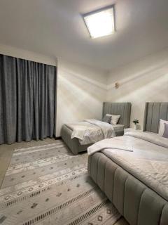 Roseville Luxury Apartments - 6