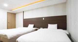 CJ Tourist Hotel - 6