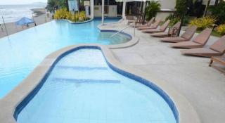 Kahuna Beach Resort and Spa - 4