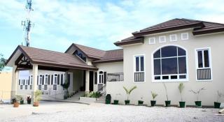 Country Chateau Hotel - 8