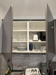 Super 1 bedroom house with garden 7 mins to Stn - 2