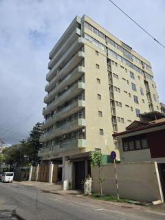 Beachfront City Escape Sunset Balcony AC WiFi - 9