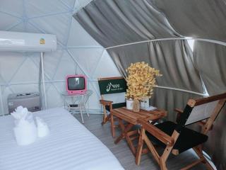 111 Resort and Spa - 4