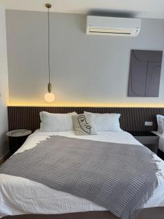 Quill Residence - Sky Glass Condo by Azmila - 4