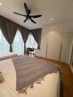 Quill Residence - Sky Glass Condo by Azmila - 7