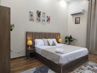 Grand Royal central Cairo Home - 4