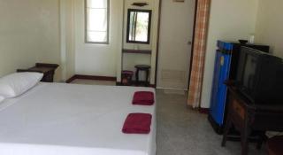 Jinta Hotel Nathon Beach - 4