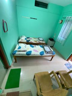 Family Room at Pappas Pride - 8