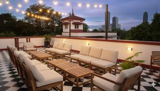 MiraNamin Nest KAMANTIGI - Two Bed Suite in Historic Home with Luxury Indoor Plunge Pool, Garden Access, Self-Service Breakfast, Guest Kitchen, Pet-Friendly - 6