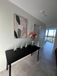 SkyHigh 2BR - Stunning Sydney and Parramatta Views - 2